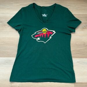 NHL Minnesota MN Wild Hockey T-shirt VNeck Medium
